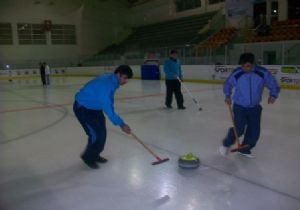 Palandöken Curling turnuvası başladı